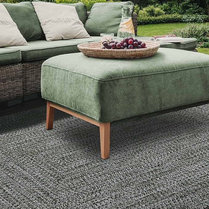 Superior Large Indoor/Outdoor Area Rug, Multi-Tone Reversible Braided Floor Decor for Patio, Front Porch, Entryway, Living Room, Office, Nursery, Artistic Home, 8' x 10', Green-White