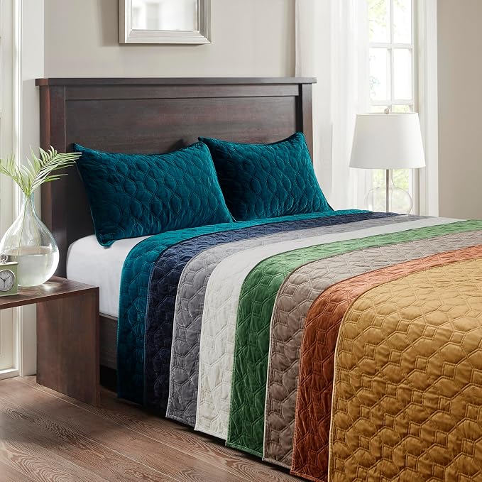 Madison Park Harper Quilt Set Velvet Casual Geometric Stitching Design All Season, Lightweight Coverlet, Cozy Bedding, Matching Shams, Full/Queen(90"x90"), Taupe 3 Piece