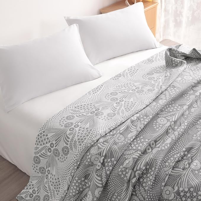 NTBAY 3 Layers Cotton Muslin 68x92 Twin Bed Blanket, Super Soft Breathable Thermal Yarn Dyed Quilt for Adults, Perfect Lightweight Blanket for Couch Sofa Bed All Seasons, Grey Star and Wheat