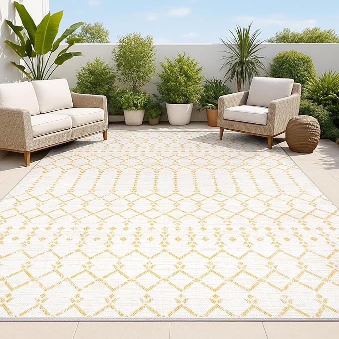 JONATHAN Y Moroccan Geometric Indoor Outdoor Area Rug 4X6 Cream/Yellow, Ourika Textured Weave for Backyard, Patio, Porch, Easy-Cleaning, High Traffic, Pet-Friendly, Non-Shedding (SMB108J-4)