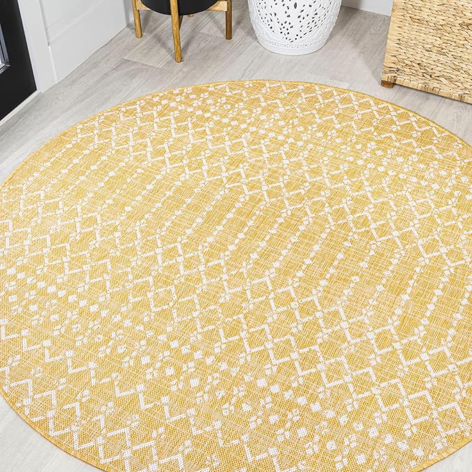 JONATHAN Y Moroccan Geometric Indoor Outdoor Round Area Rug 5 Ft Yellow/Cream, Ourika Textured Weave for Backyard, Patio, Porch, Easy-Cleaning, High Traffic, Pet-Friendly, Non-Shedding (SMB108G-5R)