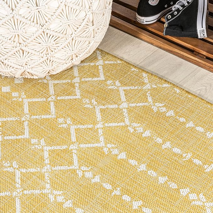 JONATHAN Y Moroccan Geometric Indoor Outdoor Runner Rug 2X10 Yellow/Cream, Ourika Textured Weave for Backyard, Patio, Porch, Easy-Cleaning, High Traffic, Pet-Friendly, Non-Shedding (SMB108G-210)
