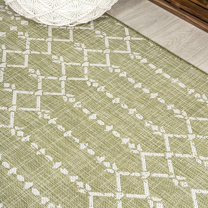 JONATHAN Y Moroccan Geometric Indoor Outdoor Runner Rug 2X10 Light Green/Cream, Ourika Textured Weave for Backyard, Patio, Porch, Easy-Cleaning, High Traffic, Pet-Friendly, Non-Shedding SMB108N-210