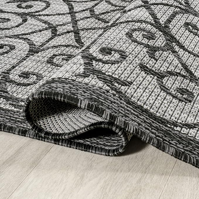 JONATHAN Y Vintage Filigree Indoor Outdoor Round Area Rug 9 Ft Light Gray/Black, Madrid Textured Weave for Backyard, Patio, Porch, Easy-Cleaning, High Traffic, Pet-Friendly, Non-Shedding SMB107E-9R