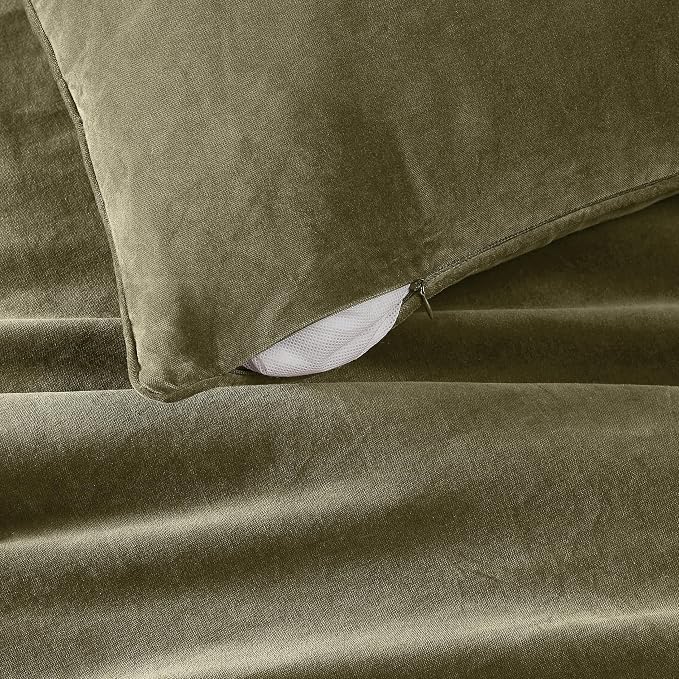 Brooklyn Loom Matte Cotton Velvet 20x20 Green Decorative Pillow