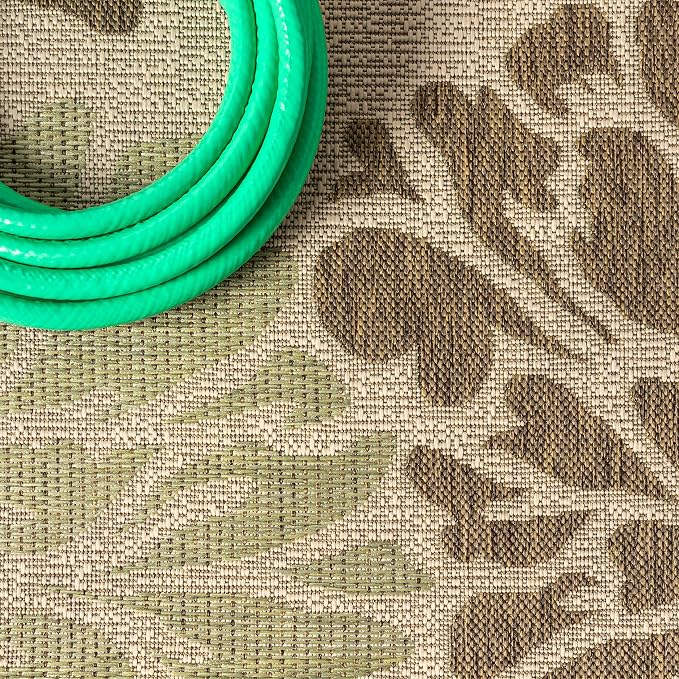 JONATHAN Y Floral Textured Weave Indoor Outdoor Round Area Rug 5 Ft Sage/Brown, Zinnia Modern for Backyard, Patio, Porch, Easy-Cleaning, High Traffic, Pet-Friendly, Non-Shedding (SMB110A-5R)