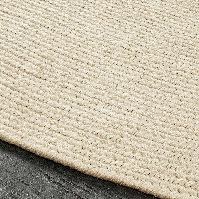 Superior Reversible Braided Indoor/Outdoor Area Rug, 6' round, Cream