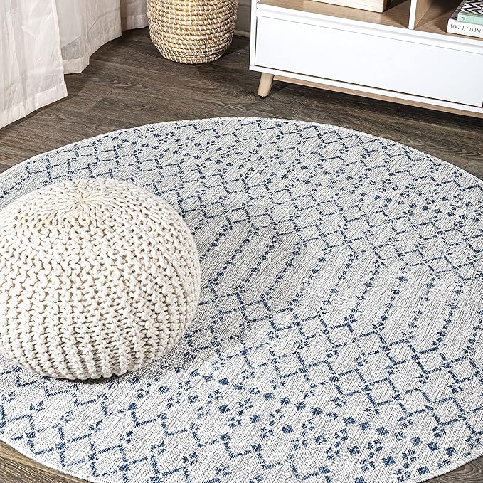 JONATHAN Y Moroccan Geometric Indoor Outdoor Round Area Rug 4 Ft Light Gray/Navy, Ourika Textured Weave for Backyard, Patio, Porch, Easy-Cleaning, High Traffic, Pet-Friendly, Non-Shedding SMB108A-4R