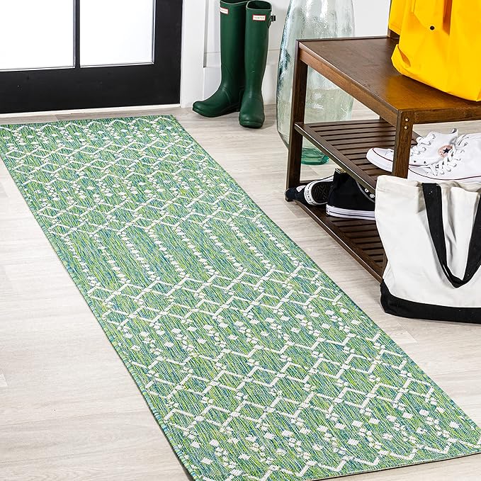 JONATHAN Y Moroccan Geometric Indoor Outdoor Runner Rug 2X10 Green/Cream, Ourika Textured Weave for Backyard, Patio, Porch, Easy-Cleaning, High Traffic, Pet-Friendly, Non-Shedding (SMB108L-210)