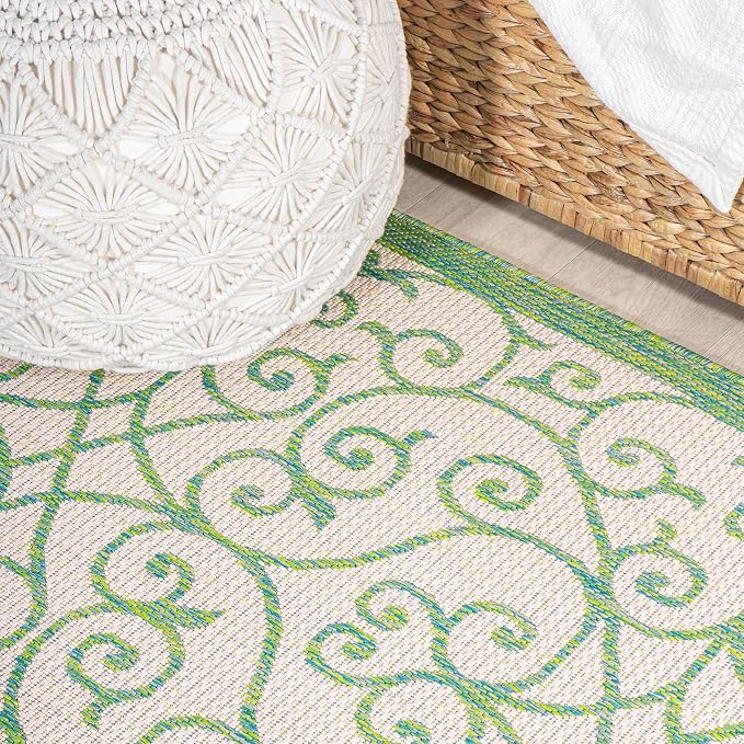 JONATHAN Y Vintage Filigree Indoor Outdoor Runner Rug 2X8 Cream/Green, Madrid Textured Weave for Backyard, Patio, Porch, Easy-Cleaning, High Traffic, Pet-Friendly, Non-Shedding (SMB107J-28)
