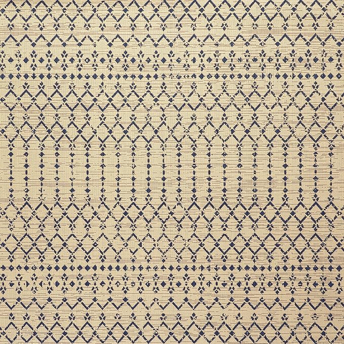 JONATHAN Y Moroccan Geometric Indoor Outdoor Square Area Rug 8X8 Beige/Navy, Ourika Textured Weave for Backyard, Patio, Porch, Easy-Cleaning, High Traffic, Pet-Friendly, Non-Shedding (SMB108H-8SQ)