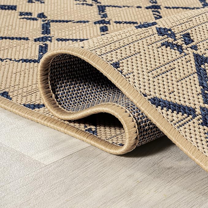 JONATHAN Y Moroccan Geometric Indoor Outdoor Area Rug 5X8 Beige/Navy, Ourika Textured Weave for Backyard, Patio, Porch, Easy-Cleaning, High Traffic, Pet-Friendly, Non-Shedding (SMB108H-5)