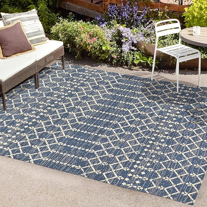 JONATHAN Y Moroccan Geometric Indoor Outdoor Area Rug 5X8 Navy/Beige, Ourika Textured Weave for Backyard, Patio, Porch, Easy-Cleaning, High Traffic, Pet-Friendly, Non-Shedding (SMB108K-5)