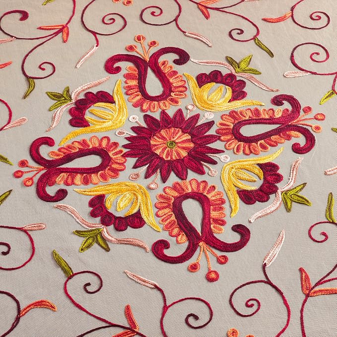 SARO LIFESTYLE AN01.M72S Alessandra Collection Embroidered Tablecloth, Multi, 72"