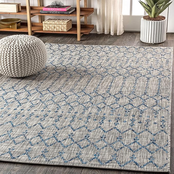 JONATHAN Y Moroccan Geometric Indoor Outdoor Area Rug 6X9 Light Gray/Navy, Ourika Textured Weave for Backyard, Patio, Porch, Easy-Cleaning, High Traffic, Pet-Friendly, Non-Shedding (SMB108A-6)
